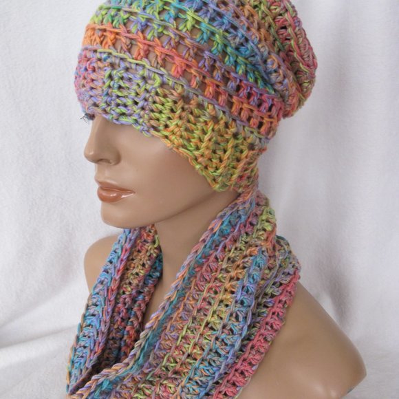 New Handmade Colorful Pastels Slouch Hat and Cowl Set - Picture 11 of 11